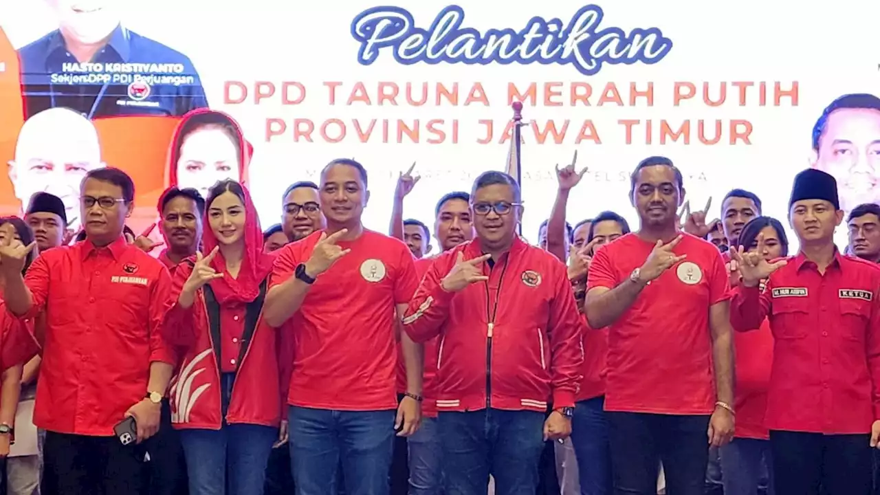 Melantik Eri Cahyadi jadi Ketua TMP Jatim, Hasto: Kader Muda PDIP Manfaatkan Aplikasi MPP dan RedMe