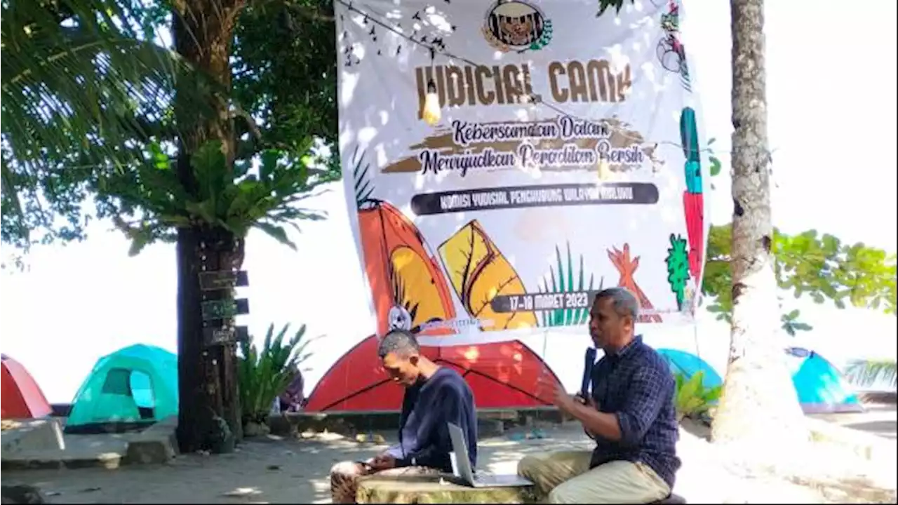 Memperkuat Jejaring, Komisi Yudisial Maluku Gelar Camping Peradilan