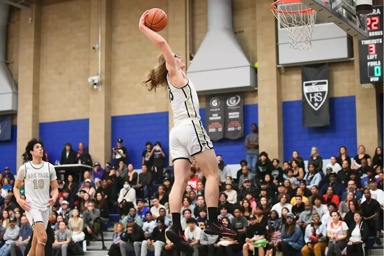 Area’s best put on a show in Battle of the Valley All-Star basketball game