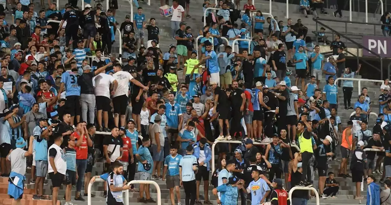 En Mendoza, los hinchas de Belgrano dieron otra muestra de aguante | Fútbol | La Voz del Interior