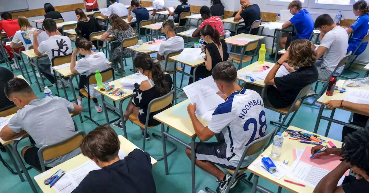 Mais comment se fait-il que les élèves de terminale passent déjà le bac demain ?