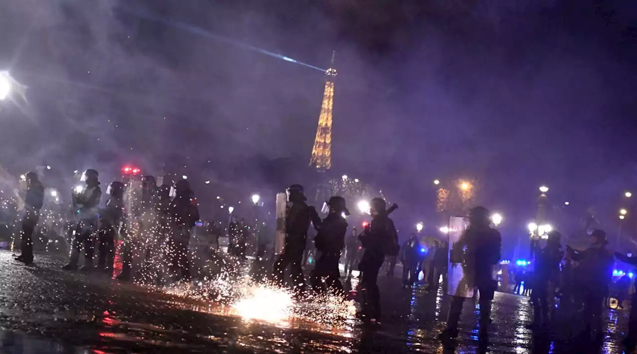 Francia, ancora proteste: oltre 80 arresti a Parigi