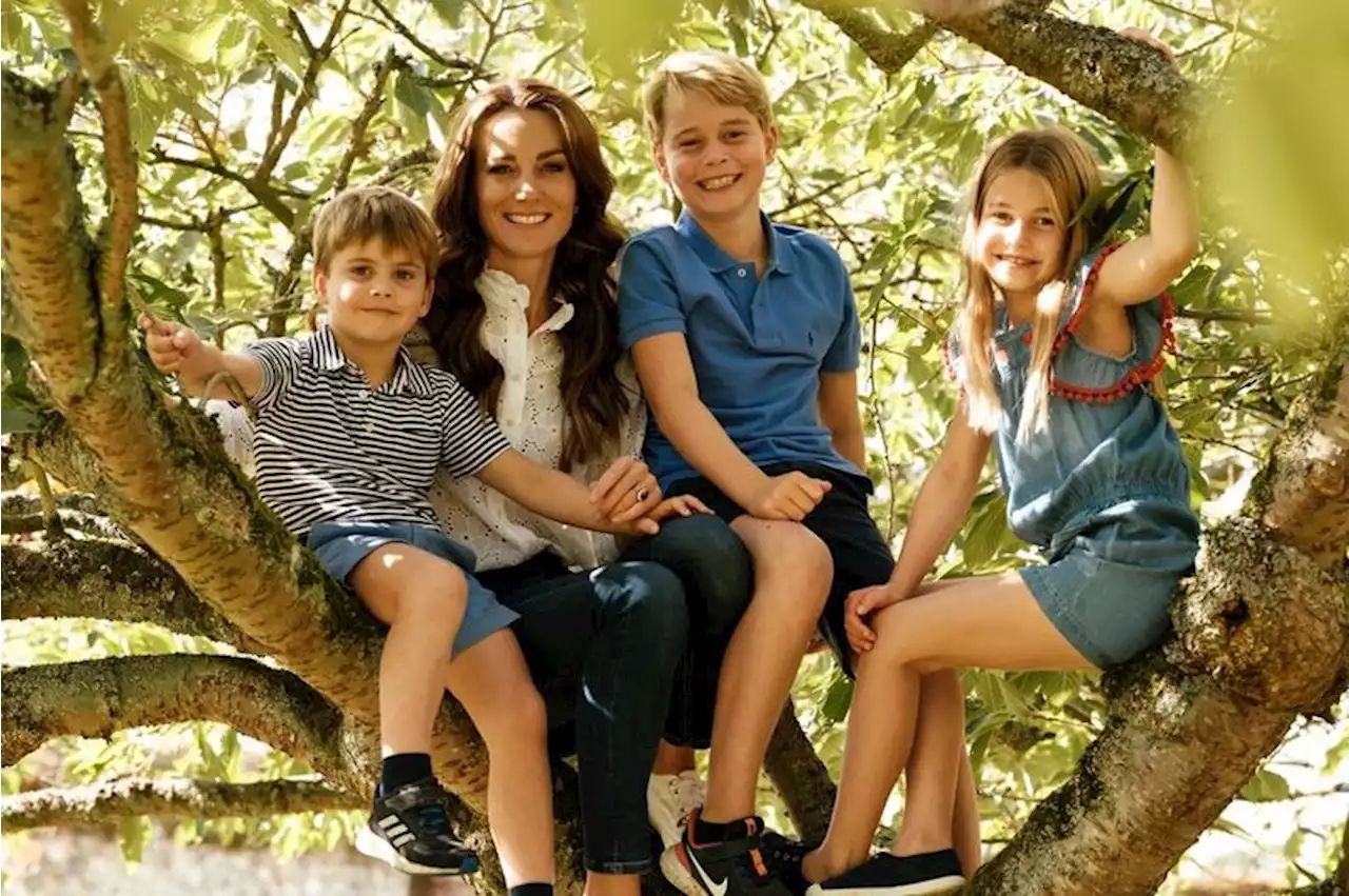 George, Charlotte and Louis pose new pictures with Kate to mark Mother's Day