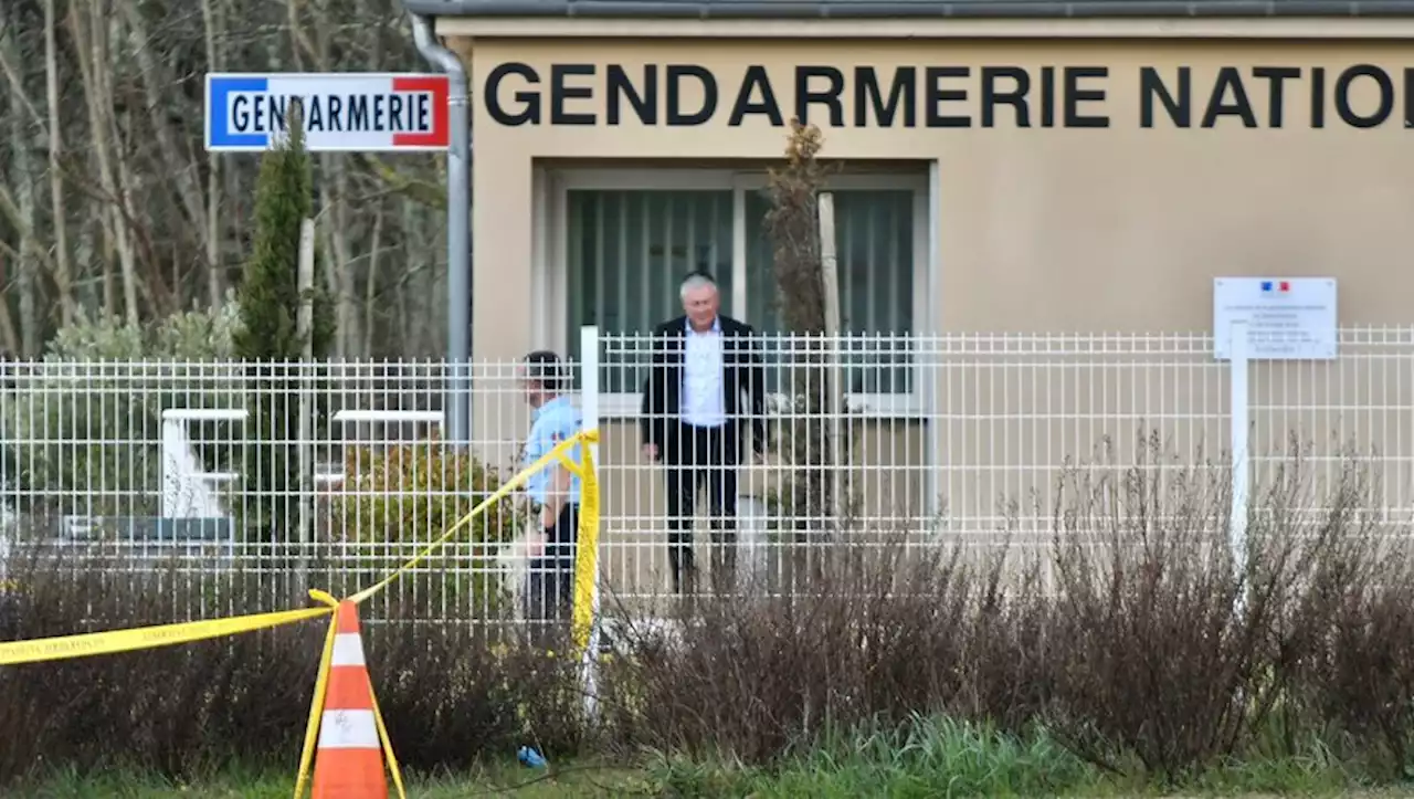 [VIDEO] Attaque au cocktail Molotov dans le Gard : la gendarmerie de Saint-Ambroix prise pour cible, un homme en garde à vue