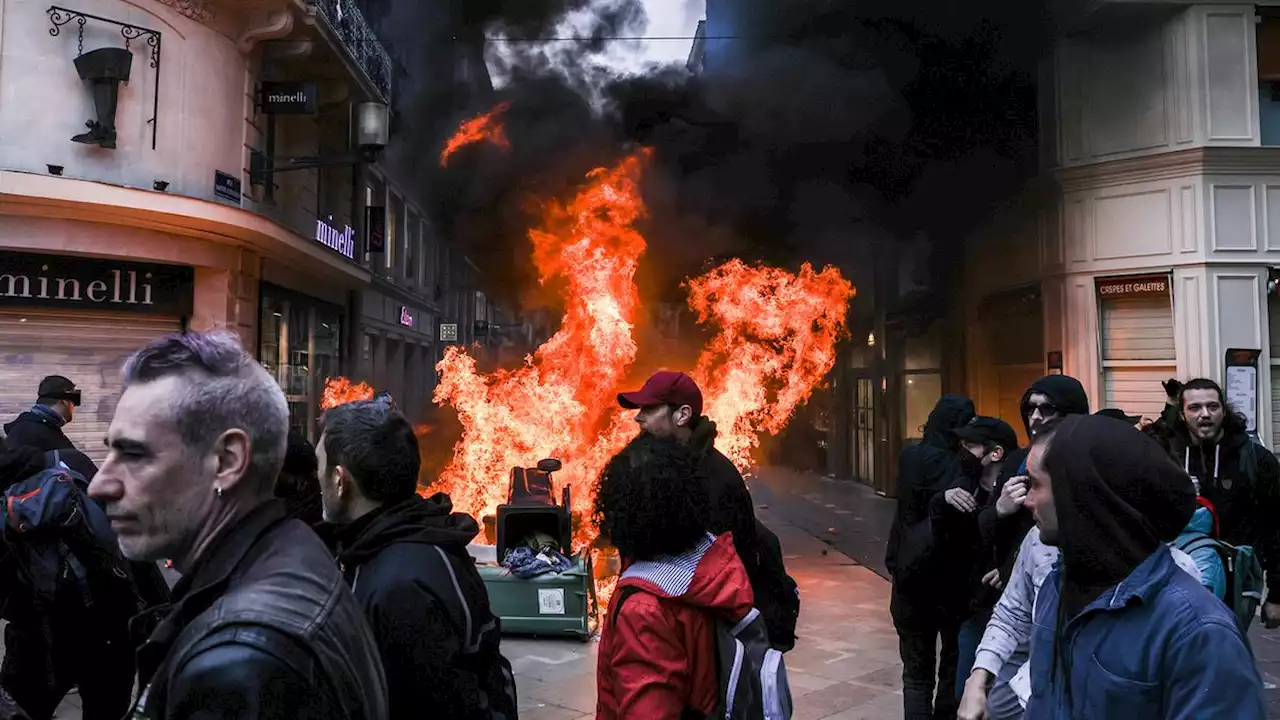 Francia: Macron responde con represión a las movilizaciones contra la reforma previsional