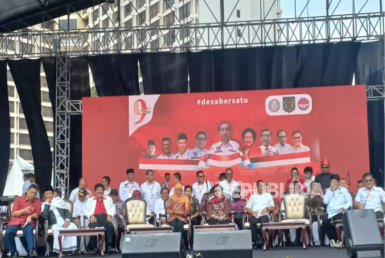 Megawati: |em|Kasihanin Dong|/em| Pak Jokowi Badannya Makin Kurus Mikir Negara |Republika Online