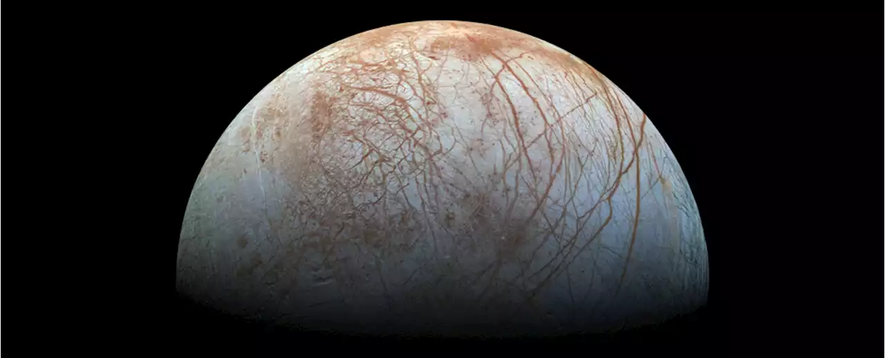 Scientists Think They've Cracked The Mystery of Europa's Weird Rotating Ice Shell