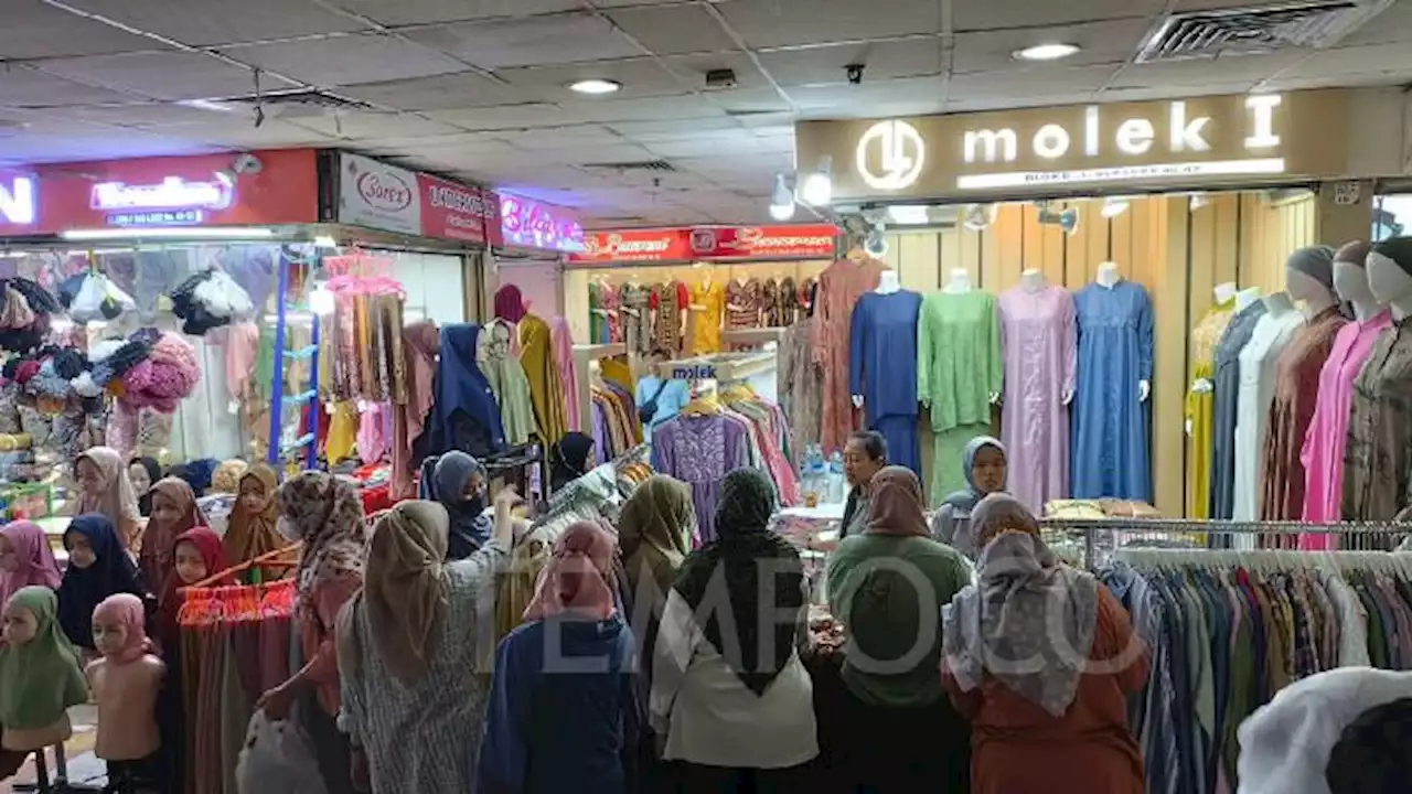 Menjelang Ramadan, Pasar Tanah Abang Mulai Ramai