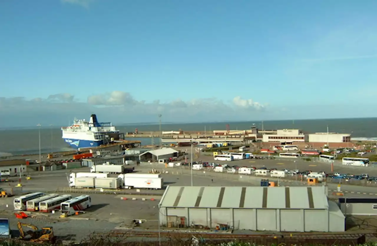 Man arrested with €2.4 million of cocaine at Rosslare Europort