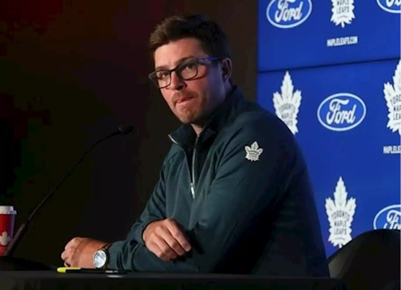 SIMMONS SAYS: GM Kyle Dubas could be hot commodity if let go by Maple Leafs