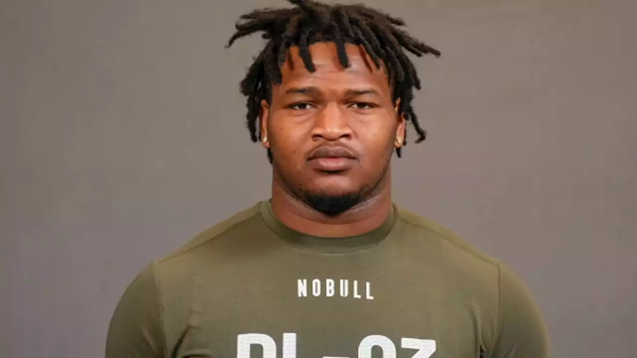 Jalen Carter arrest: NFL Draft prospect turns himself in after Georgia teammate killed in crash