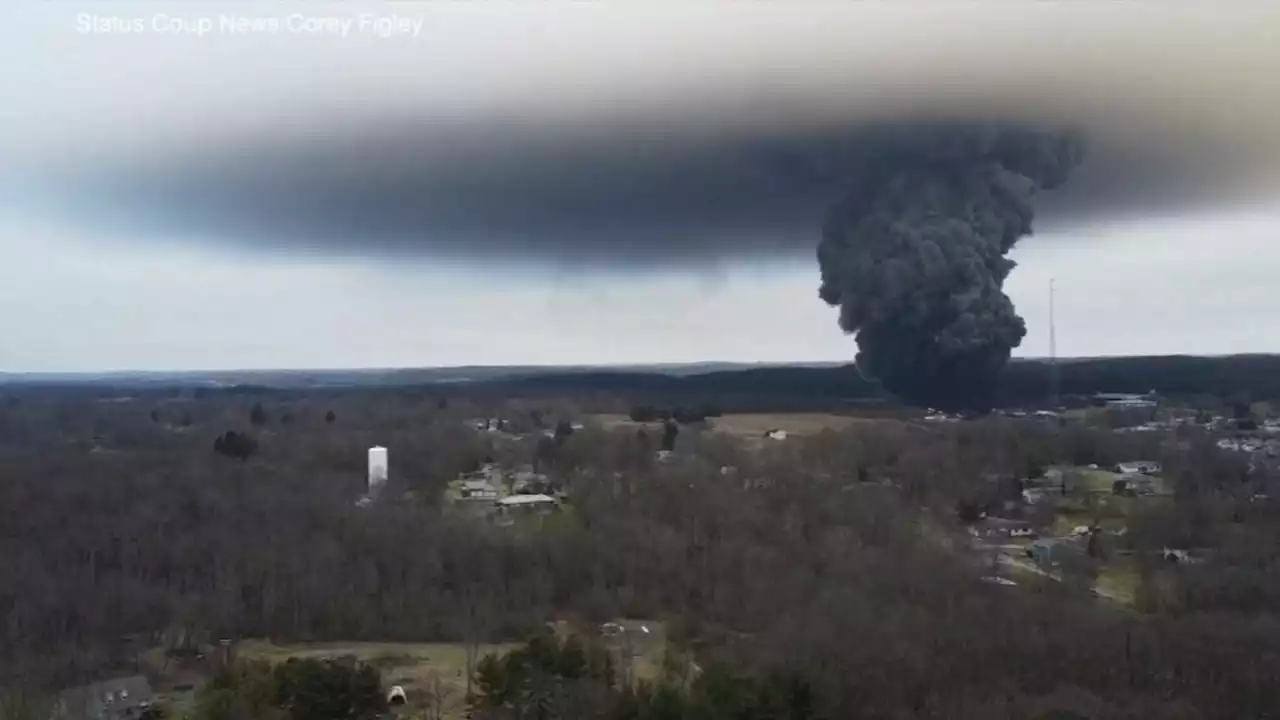 Ohio senators introduce rail safety bill after fiery crash in East Palestine