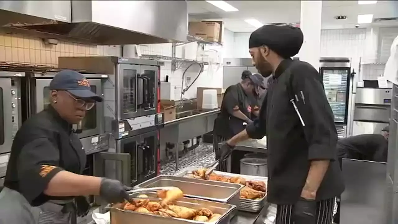 Community Kitchen chef helps serve Harlem community with hot meals