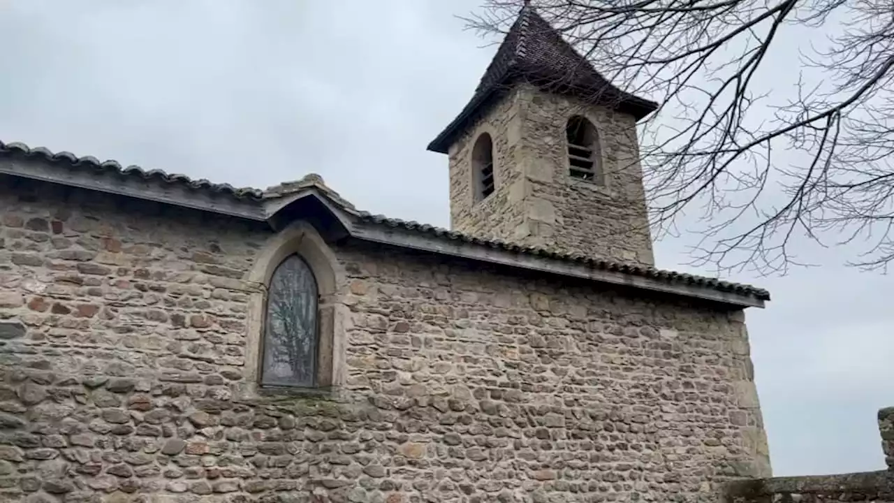 Affaire du père Ribes: la mairie de Givors refuse de retirer les vitraux du prêtre accusé d'abus sexuels sur mineurs