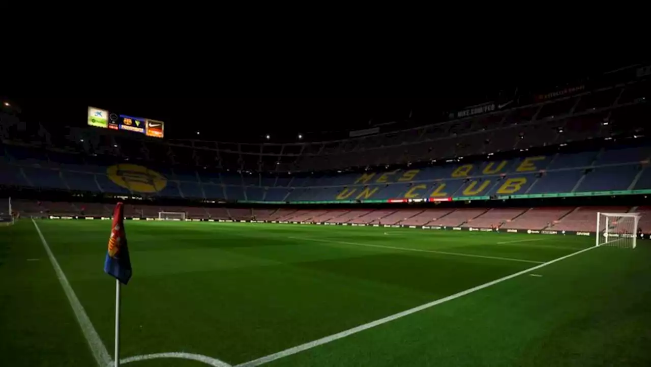 Barcelona renegotiate deal to finance stadium revamp