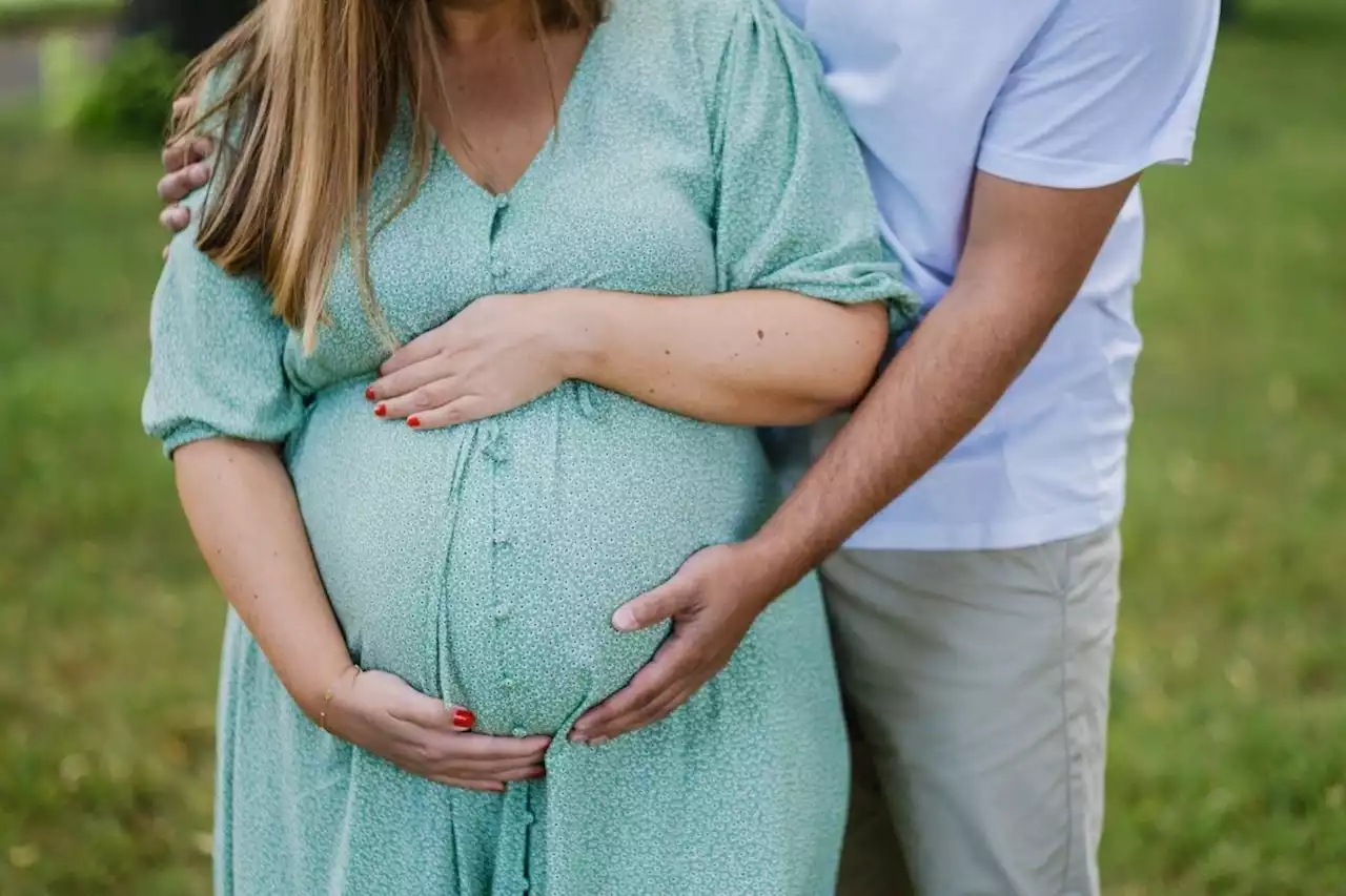 TÉMOIGNAGE Je veux appeler mon bébé comme mon ex décédée mais ma femme s'y oppose