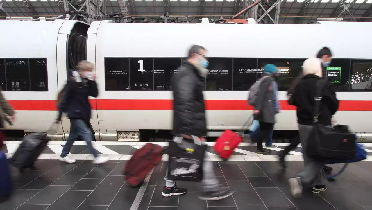 Deutschlandtakt der Bahn wird erst 'in den nächsten 50 Jahren' umgesetzt