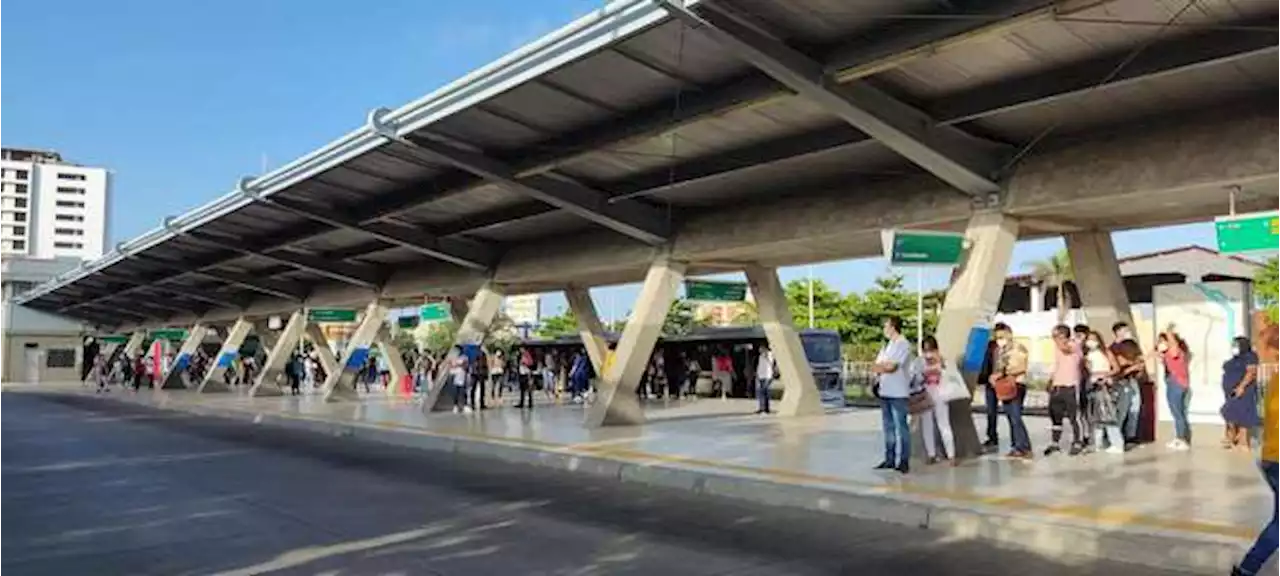 Estudiantes en Barranquilla protestan por alza de 200 pesos en el transporte