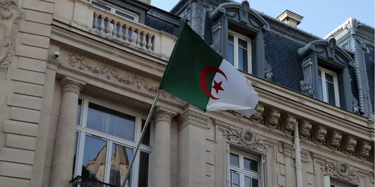 Crise diplomatique : l'Algérie décide de suspendre les laissez-passer consulaires français