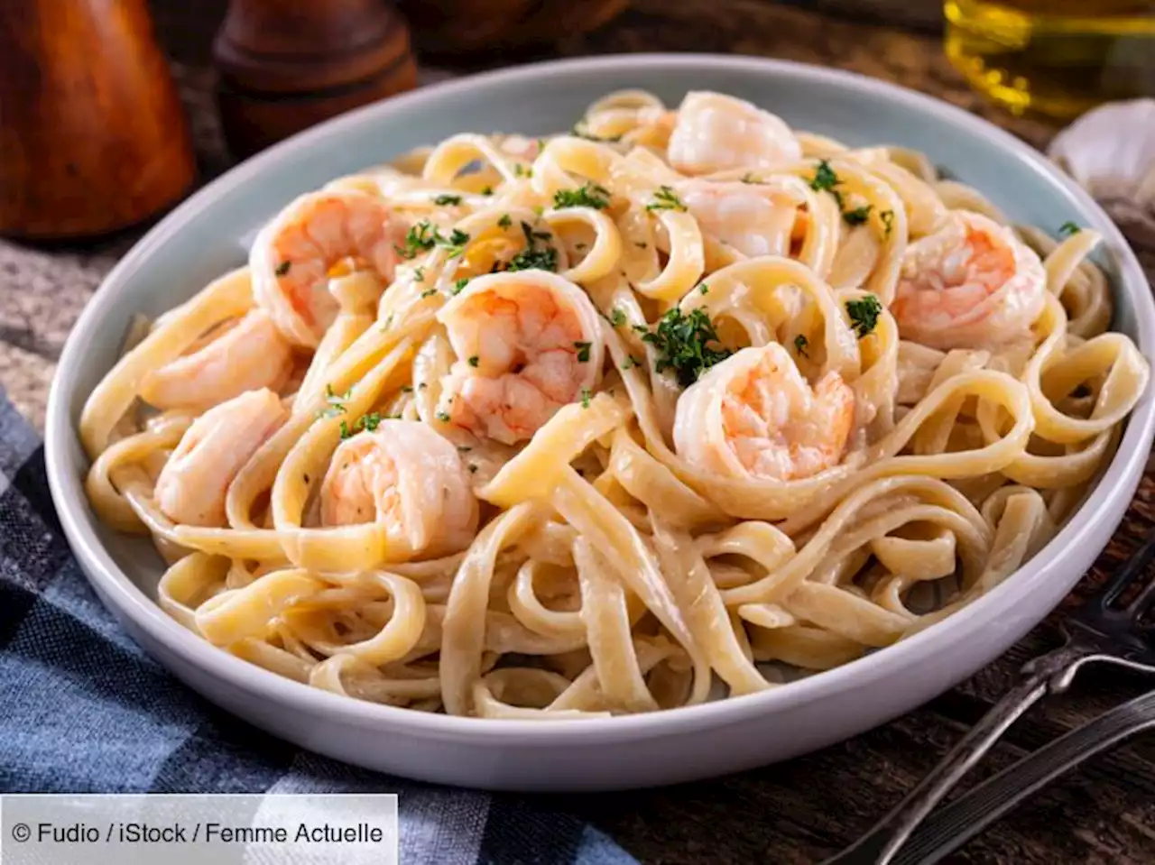 Linguine aux crevettes : la recette italienne de Julie Andrieu facile à faire