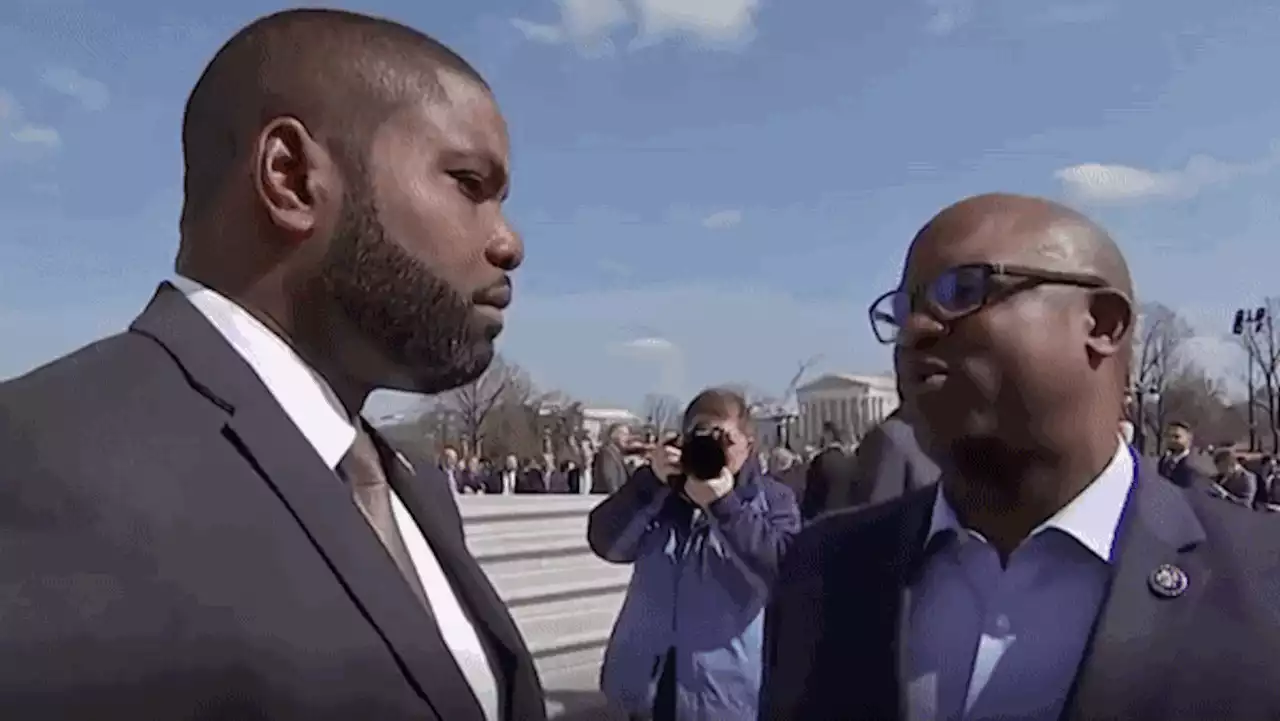 Congressmen have unusual debate in front of reporters on Capitol steps: ‘Biden will wipe floor with DeSantis!'