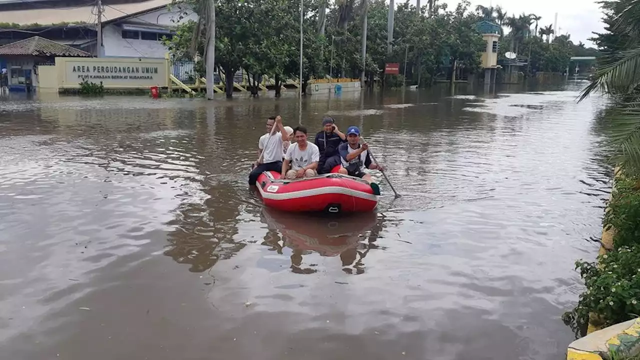 Banjir Lumpuhkan Sepertiga Wilayah Kudus