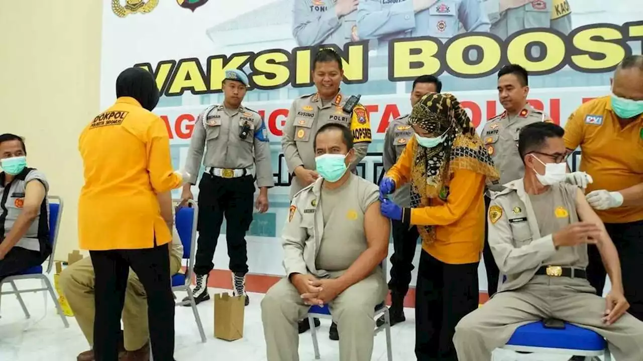 Jelang Ramadhan, Jatim Terus Gencarkan ”Booster” Kedua