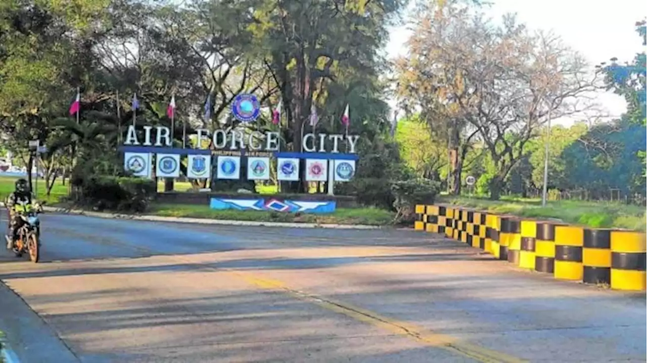 PAF units in Clark give way to new airport runway