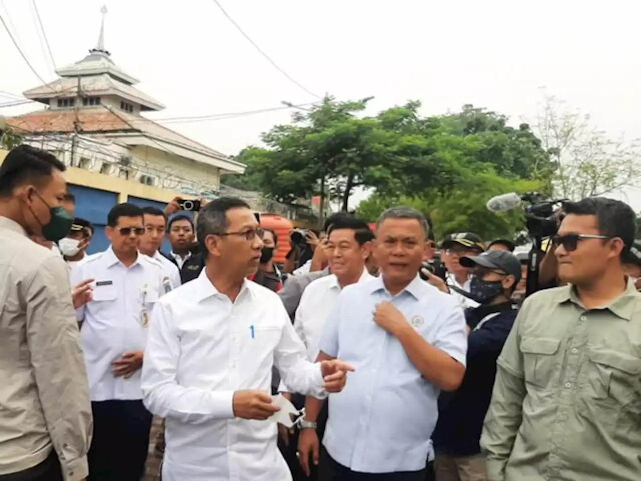 Pemprov DKI Anggarkan Rp 4,74 Miliar Beli Jeep Buat Heru dan Prasetio