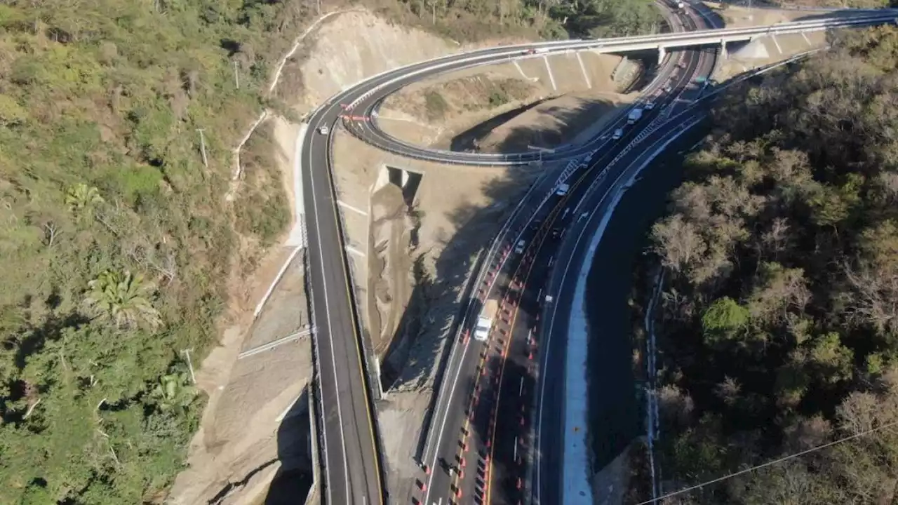 Pone SICT en operación segundo tramo de autopista Las Varas-Puerto Vallarta