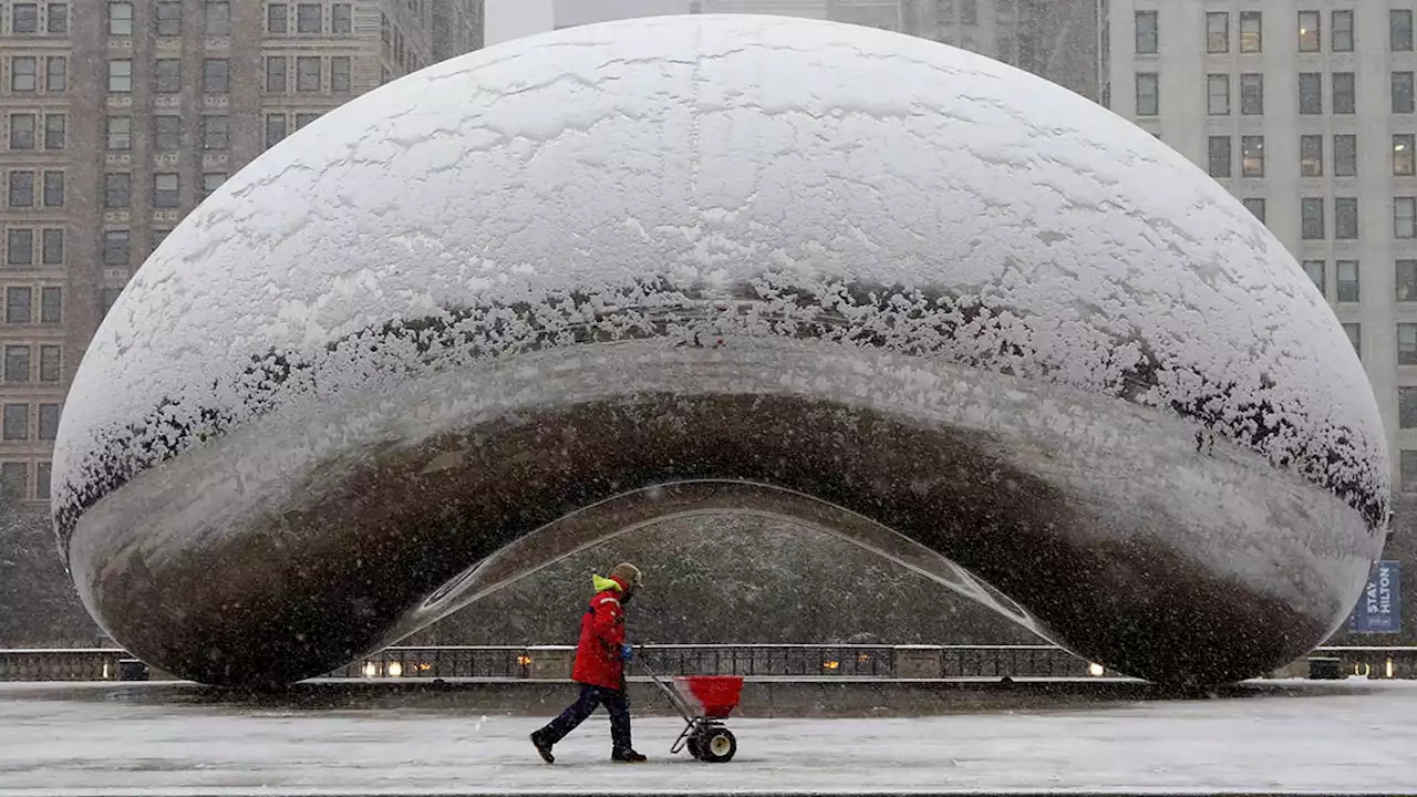 ‘Tricky, Complex' Winter Storm System Headed to Chicago Area Friday Could Bring Heavy Rain, Snow