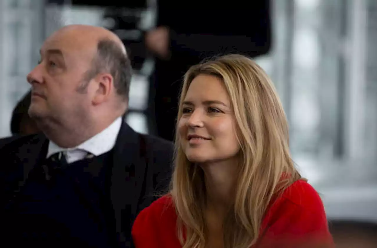 « Les rencontres du Papotin » avec Virginie Efira, ce samedi 4 mars 2023 sur France 2 (Bande-annonce)