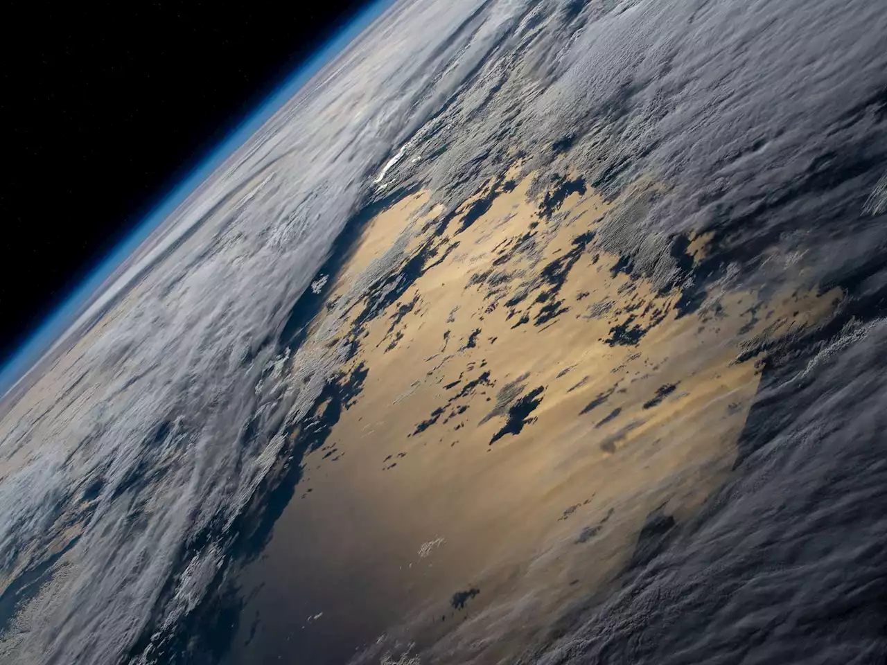 An ocean below Earth's crust could be key to a habitable planet