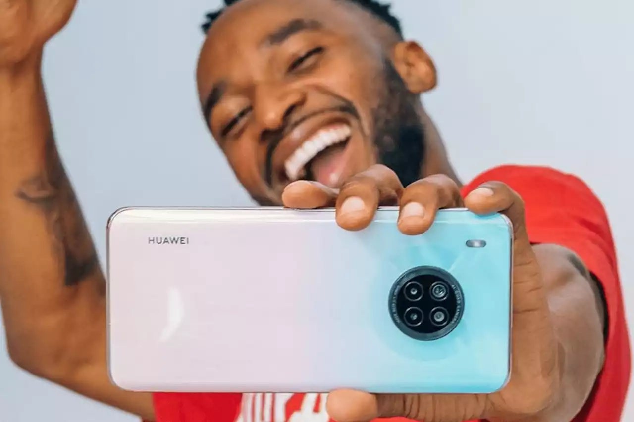 Chinese phone makers emerge from Huawei's shadow | The Citizen