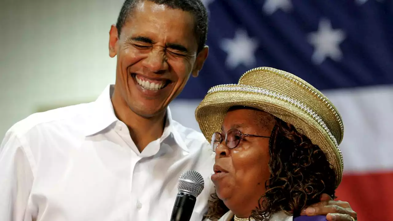 Obama praises woman behind 'Fired up' chant as she retires