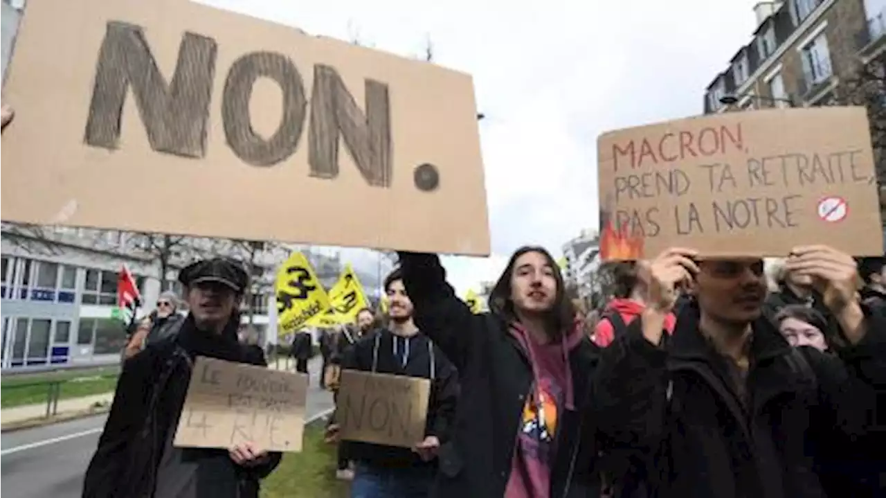 Día clave en Francia: dos votaciones podrían frenar la impopular reforma jubilatoria