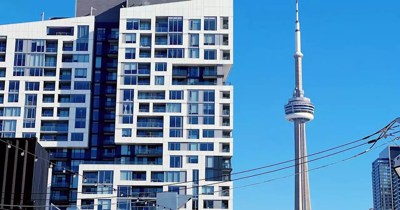 It now costs $400 more to rent a Toronto apartment than one year ago