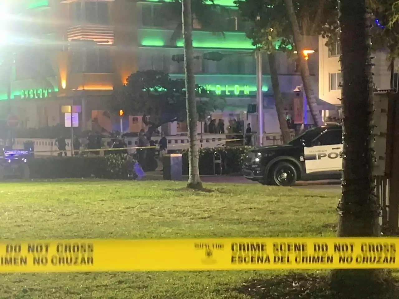 Miami Beach sets spring break curfew after two fatal shootings