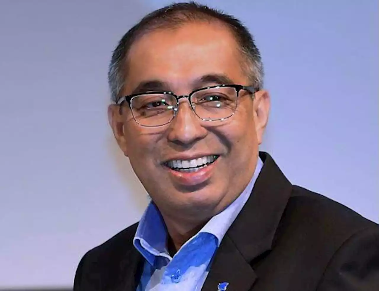 Learn from Sabahans, Sarawakians, says Salleh