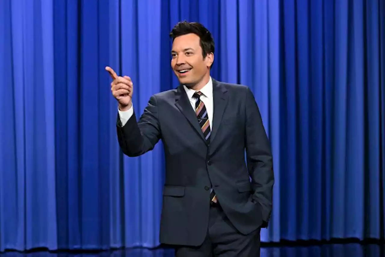 Jimmy Fallon Surprises Fans At Irish Pub As He Joins In With St. Patrick’s Day Celebrations