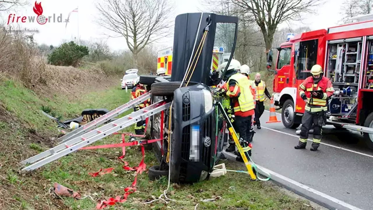 D: Lenkerin nach Unfall bei Schacht-Audorf aus Pkw in Seitenlage befreit