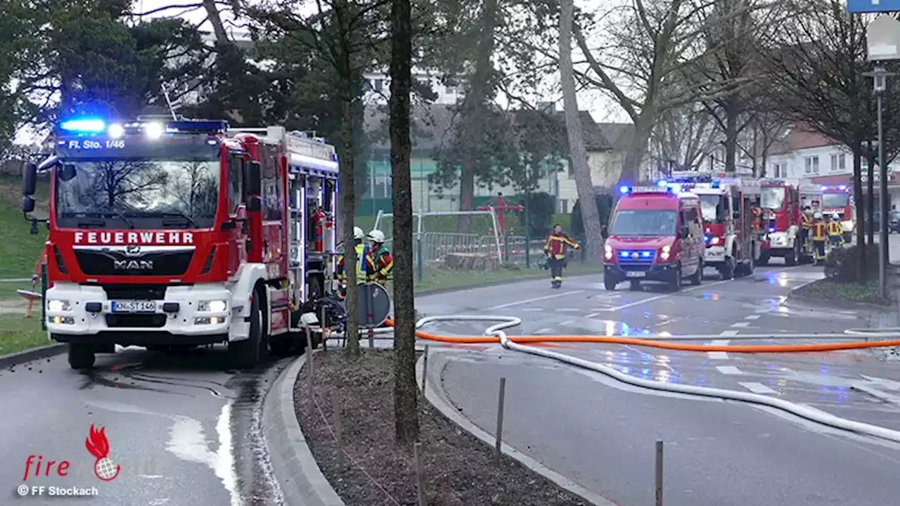 D: Schwer zugänglicher Fahrzeugbrand im Untergeschoss eines Parkhauses in Stockach