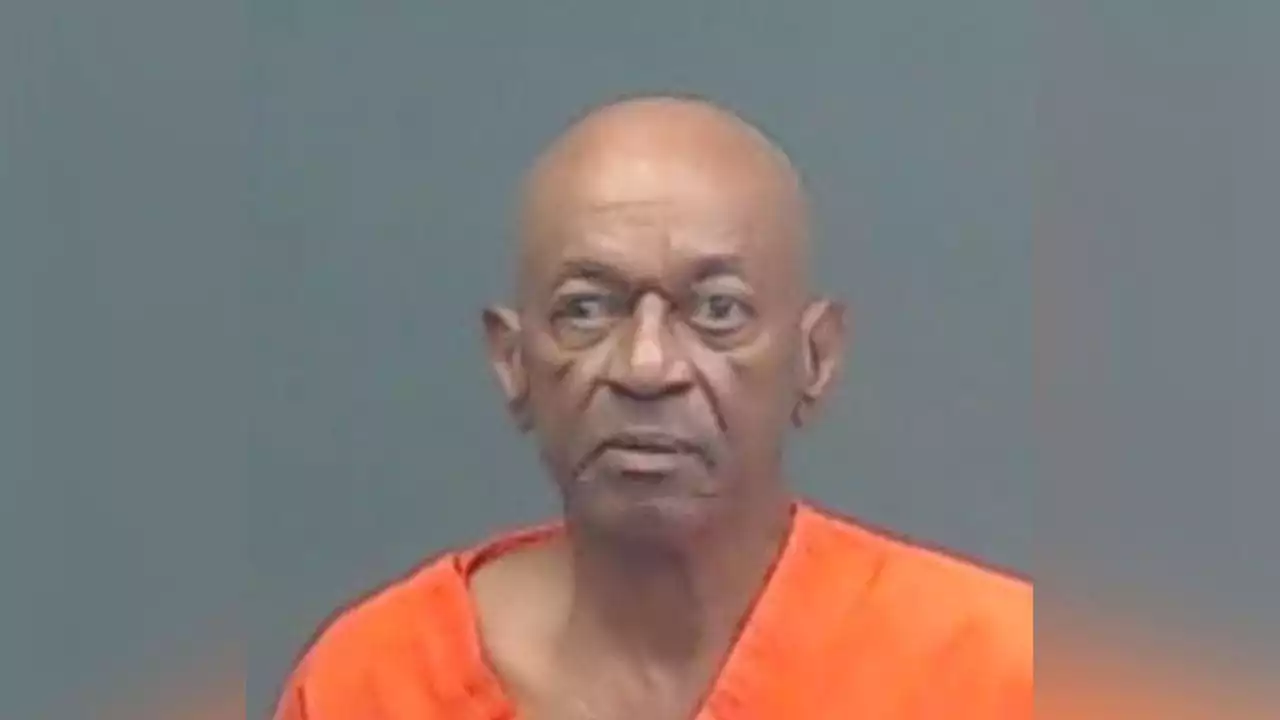 Texas Whataburger employees' tip leads to man's arrest for indecency with a child