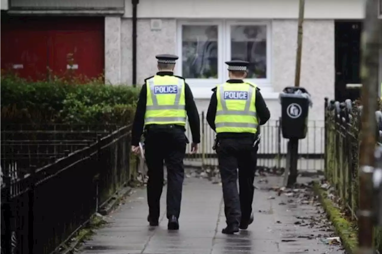 Cops called to Glasgow home after 'sudden' death of man