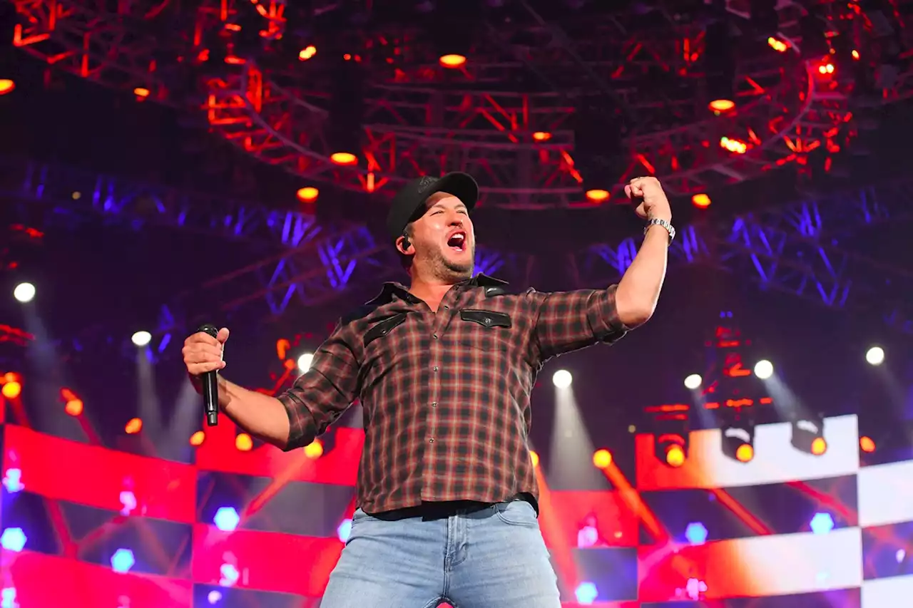 Luke Bryan Closes Out RodeoHouston With the Biggest Show of the Season