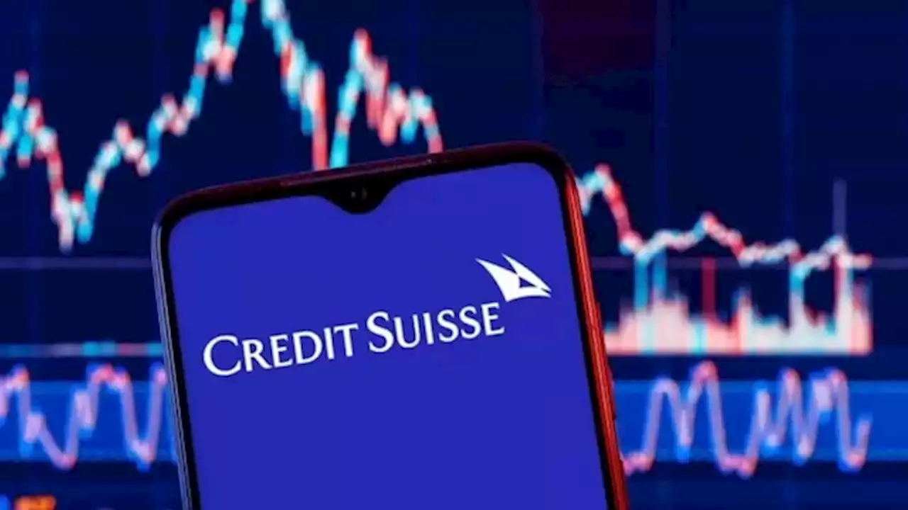 Credit Suisse cae más de un 60% y UBS más de un 10% tras fusión