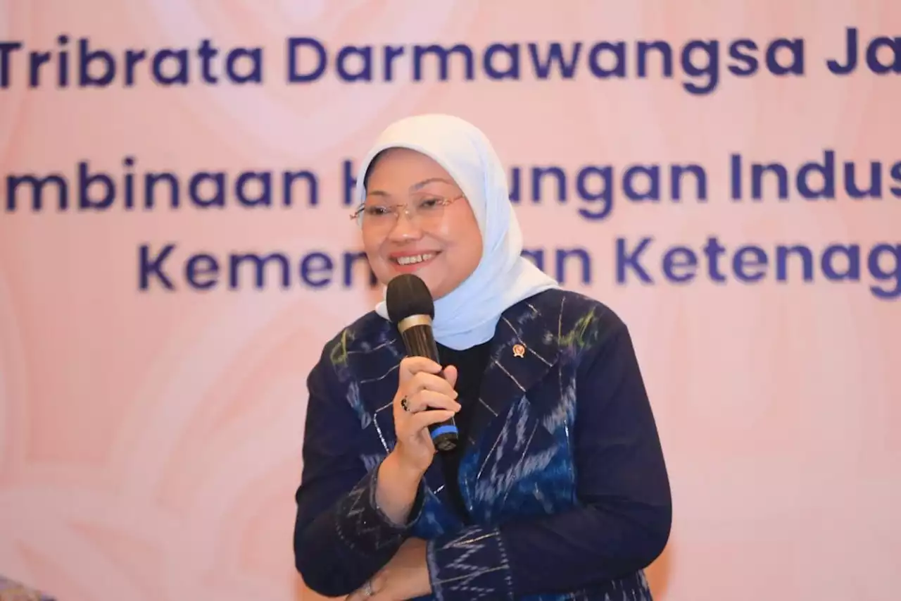 Menaker Ida Imbau ASN Terus Produktif, Inovatif, dan Kreatif Selama Ramadan