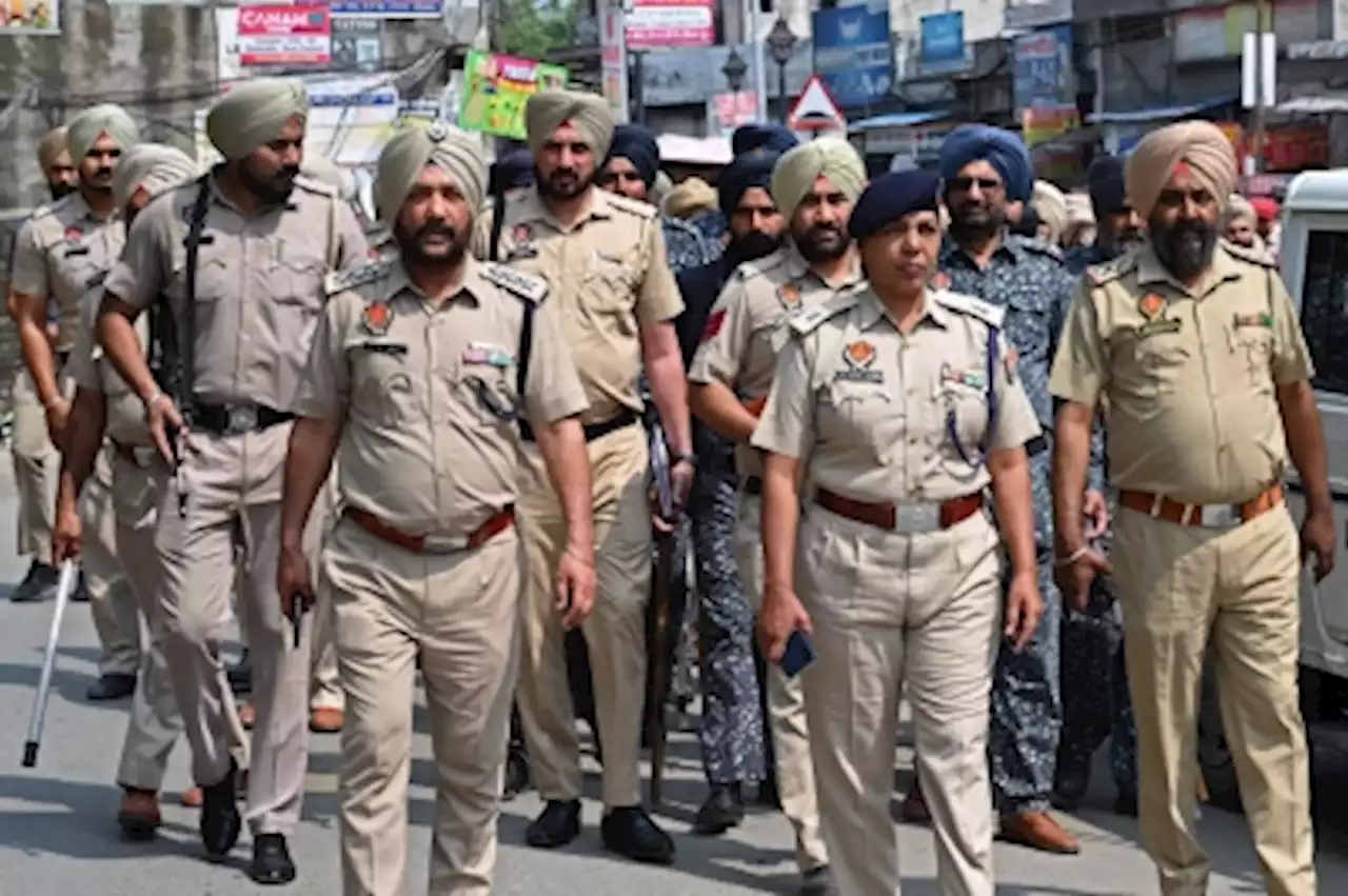 India arrests 112 people in manhunt for Sikh separatist