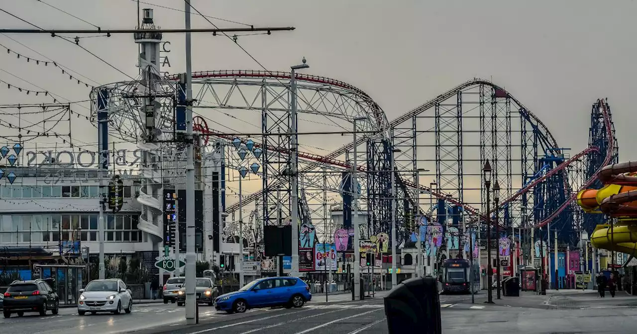 Blackpool Pleasure Beach responds after guests complain about ‘banned’ items