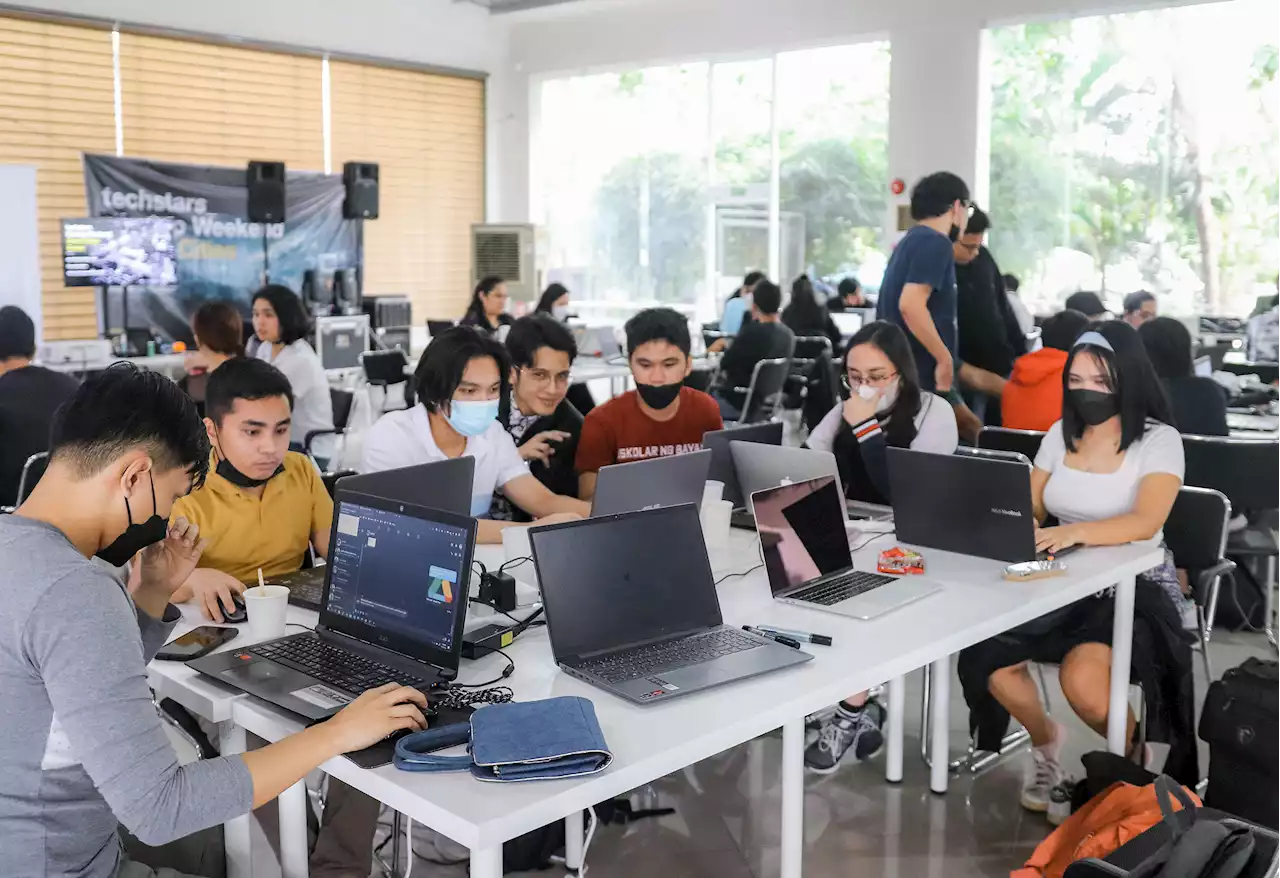 Students urged to join free startups coaching program in Davao Region